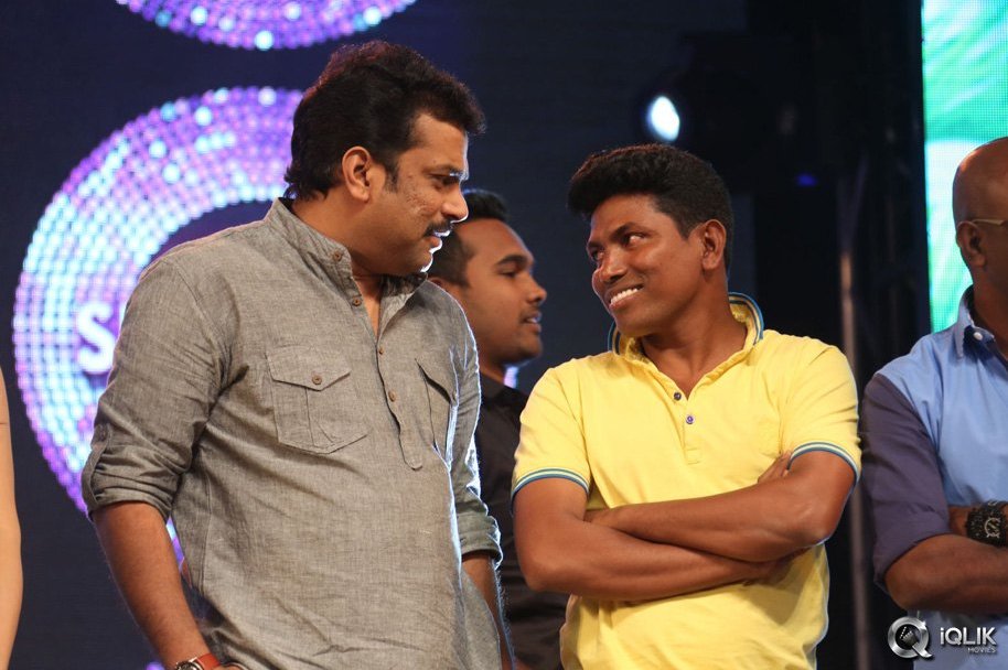 Chinnadana-Neekosam-Movie-Audio-Launch